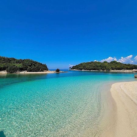 Villa Rafail Ksamil Exteriör bild