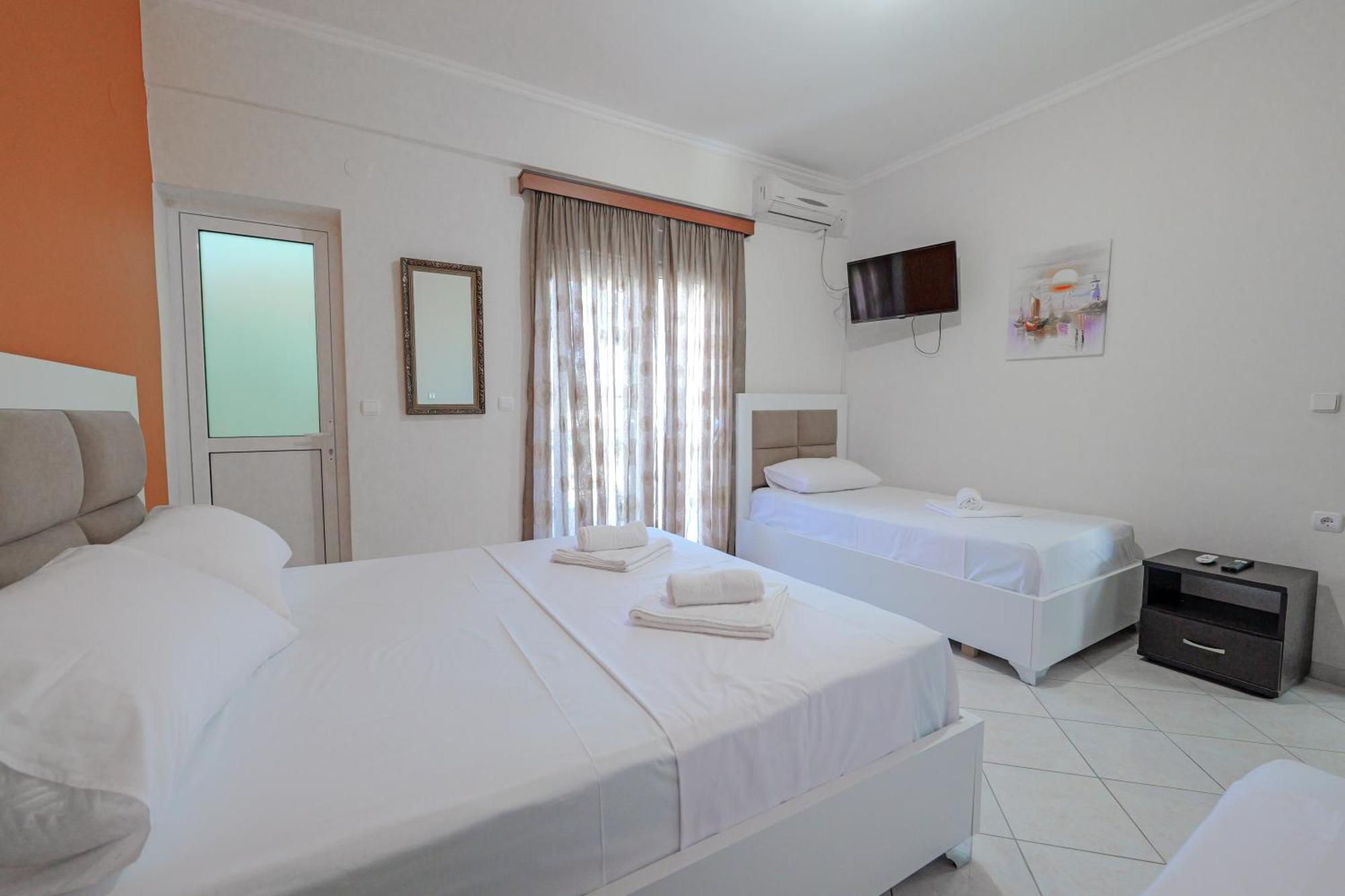 Villa Rafail Ksamil Exteriör bild